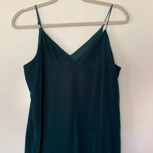 2/$20 NWT XS crushed velvet Express tank top